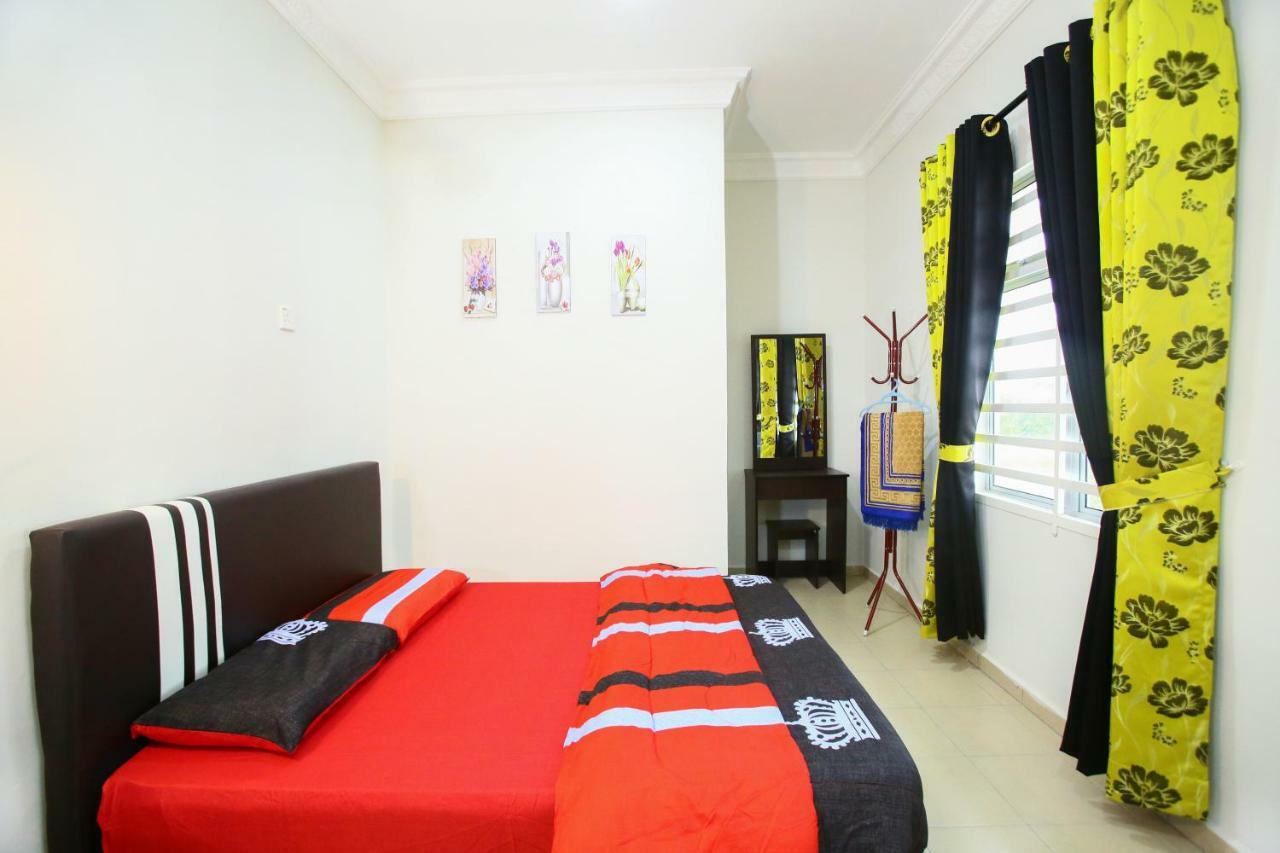 Homestay Honey Sungai Petani Exterior foto
